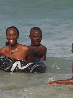 Be With Black Ebony Amateur