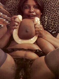 Classic Black Stars Hot Black Chick