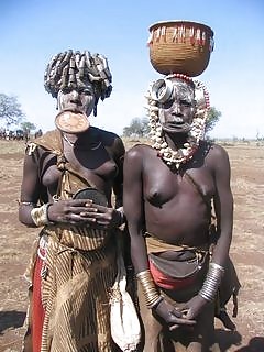 Shocking Africa BBW Ebony Lesbians