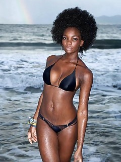 Sexy Nigger Ladies Ebony Wood