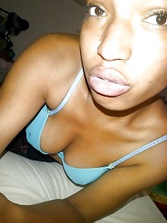 Ebony Pussy Ebony Tickle Soles