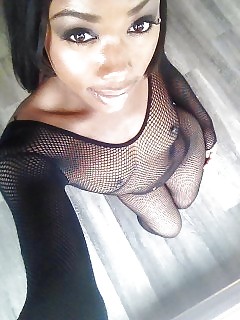 Selfie Collection Black Girls Plump Ebony