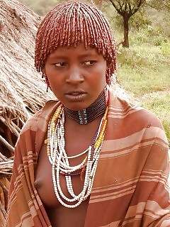 Wild Africa Ebony Cougars